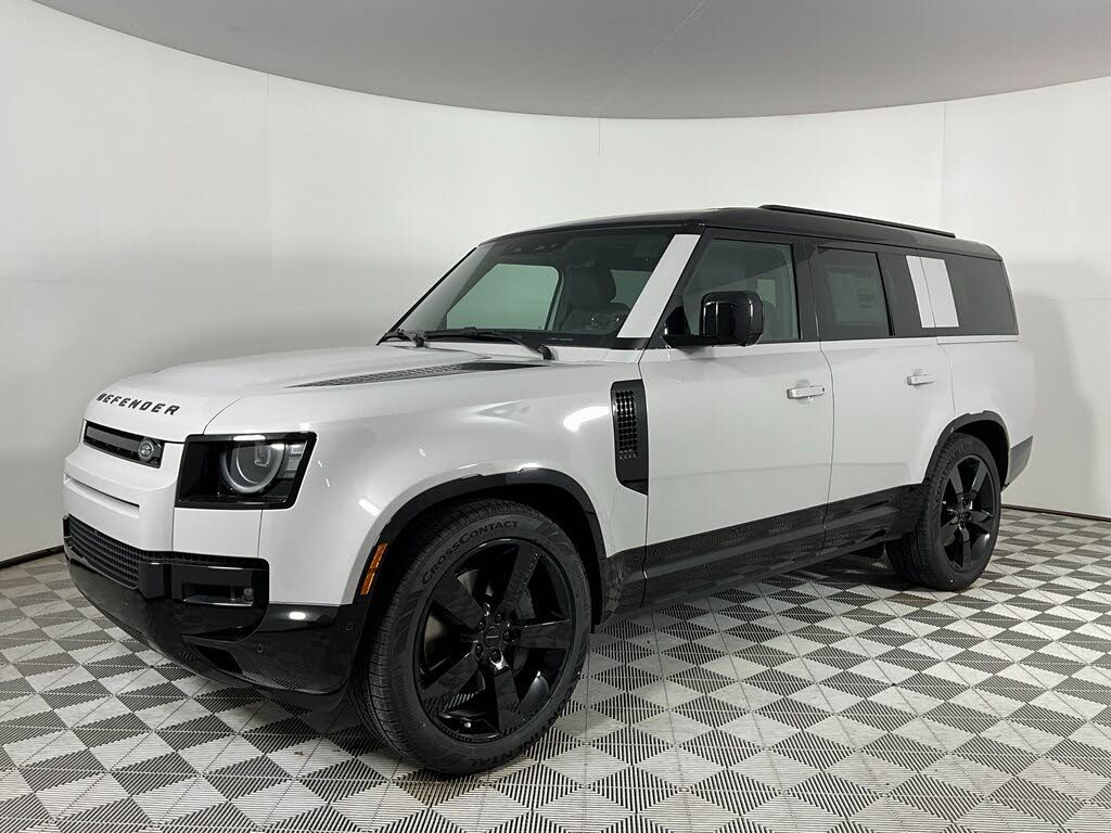 2026 Land Rover Defender 130 P400 X-Dynamic SE AWD