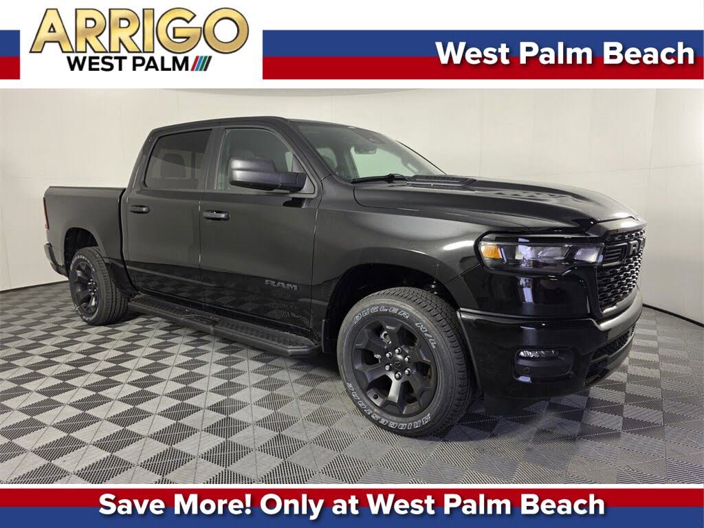 2026 RAM 1500 Express Crew Cab 4WD