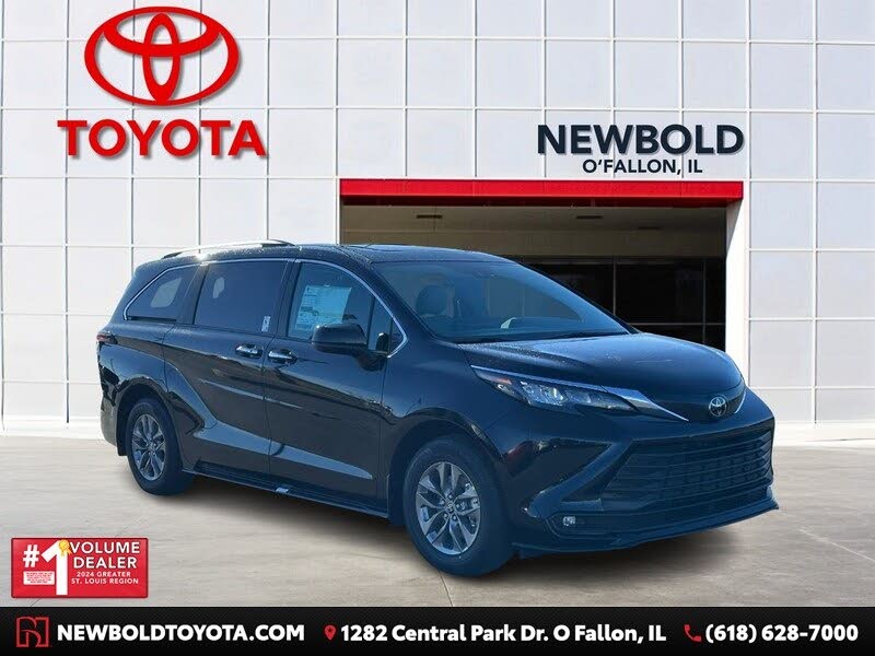 2026 Toyota Sienna XLE 7-Passenger AWD