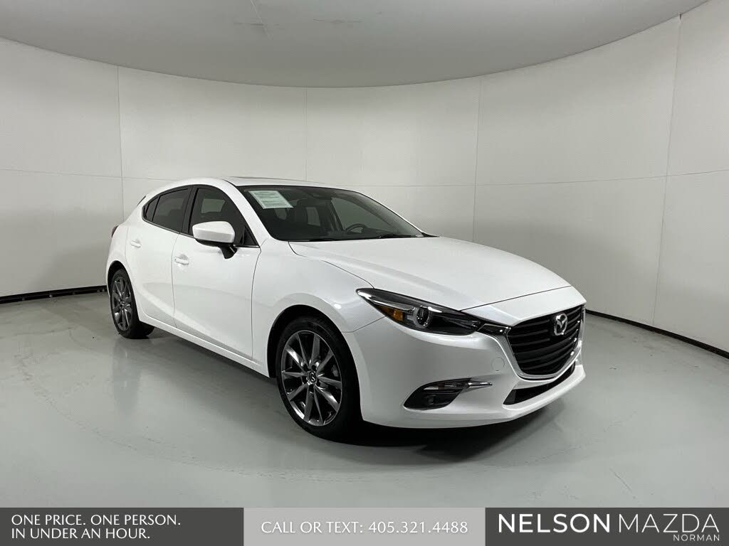 2018 Mazda MAZDA3 Grand Touring Hatchback