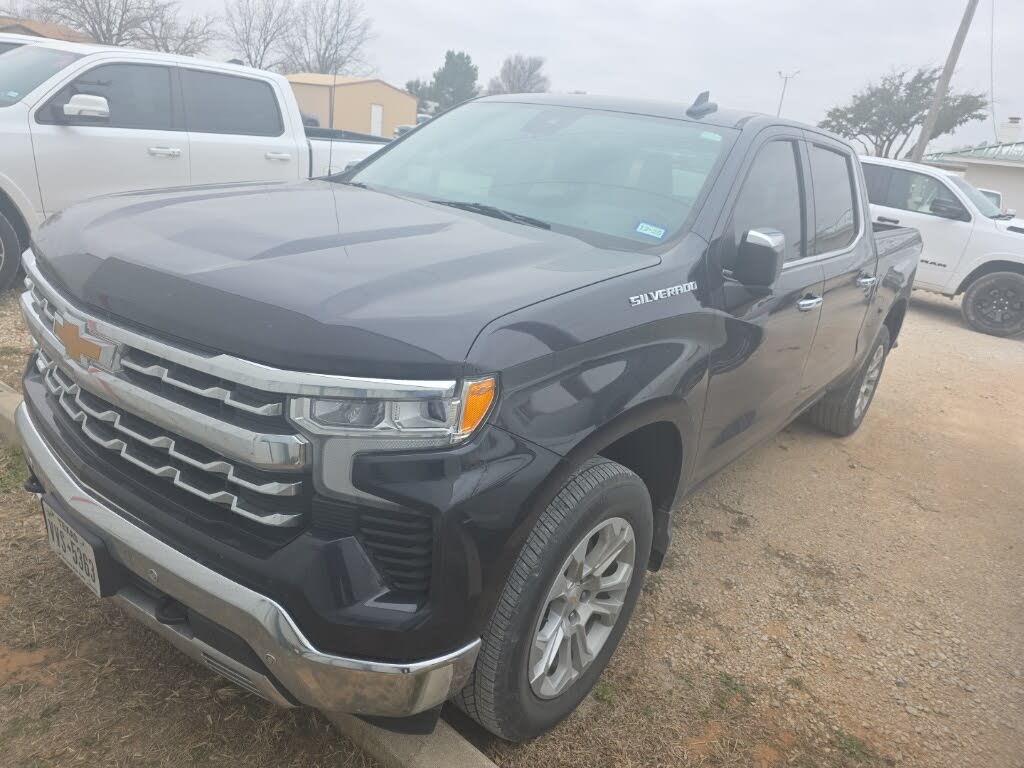 2022 Chevrolet Silverado 1500 LTZ Crew Cab RWD