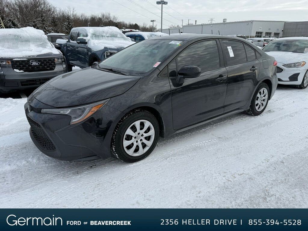 2022 Toyota Corolla LE FWD