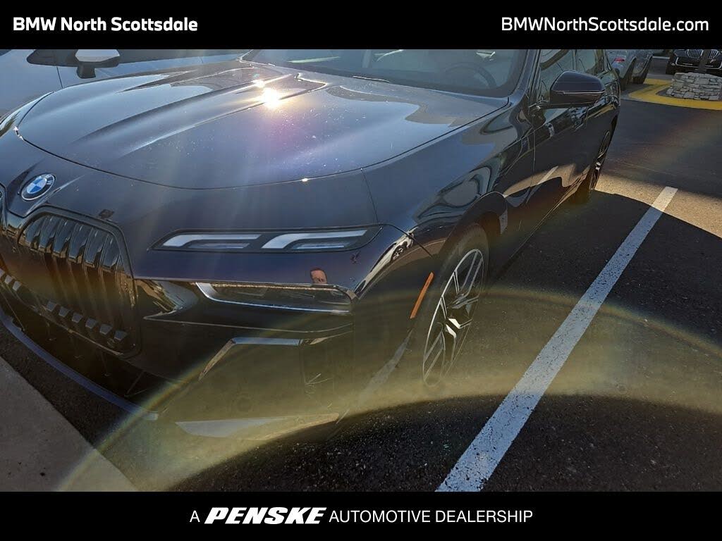 2023 BMW 7 Series 740i RWD