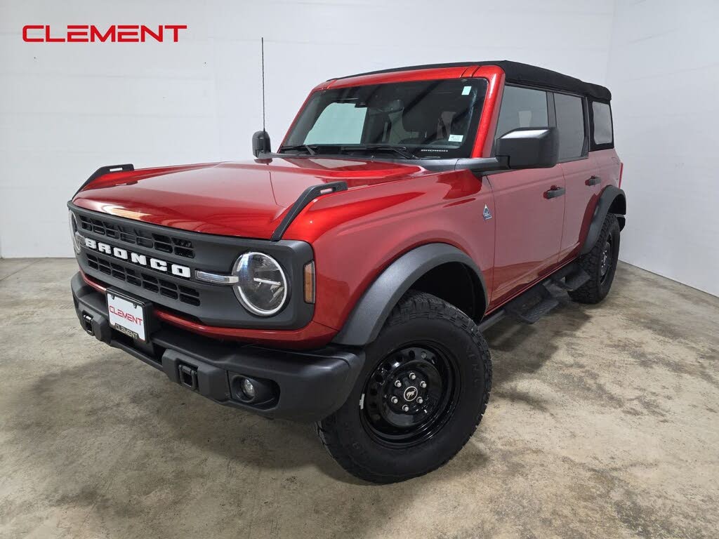 2023 Ford Bronco Black Diamond 4-Door 4WD