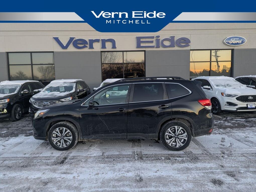 2023 Subaru Forester Limited Crossover AWD