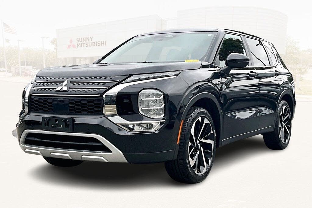 2024 Mitsubishi Outlander SE Black Edition FWD