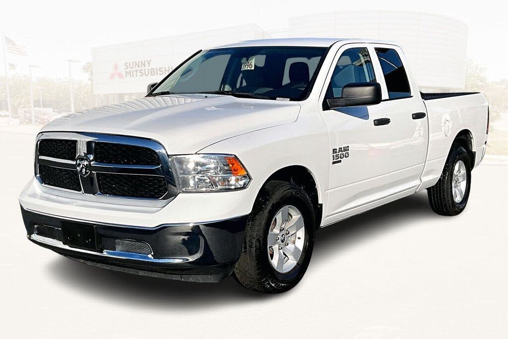 2024 RAM 1500 Classic SLT Quad Cab RWD