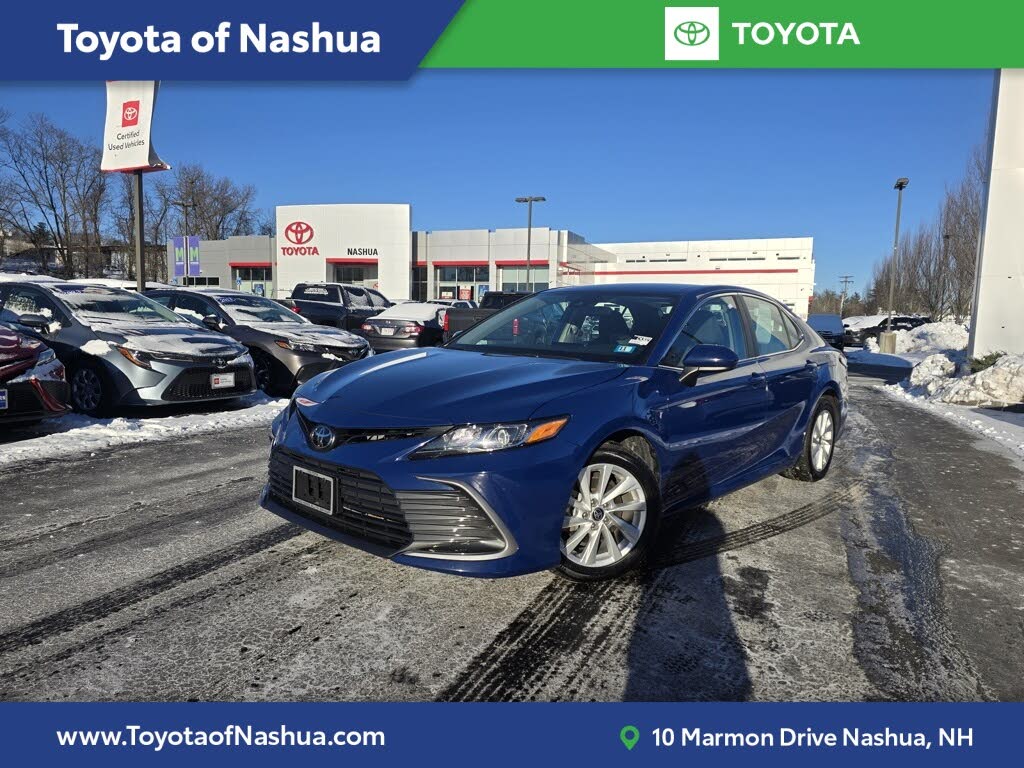 2024 Toyota Camry LE AWD