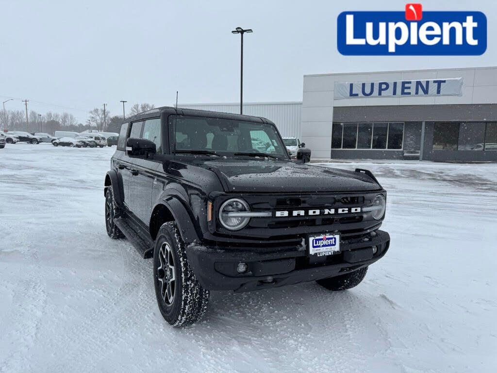 2025 Ford Bronco Outer Banks 4-Door 4WD