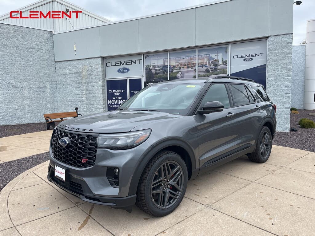 2025 Ford Explorer ST AWD