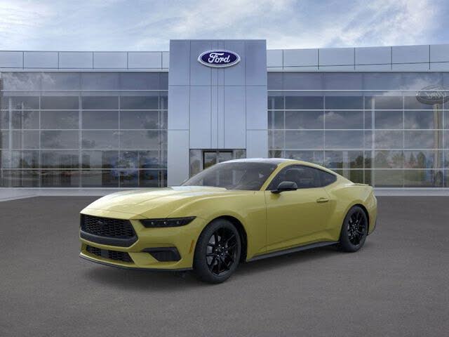 2025 Ford Mustang EcoBoost Fastback RWD