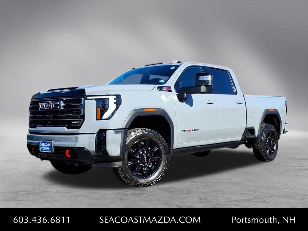 2025 GMC Sierra 2500HD AT4 Crew Cab 4WD