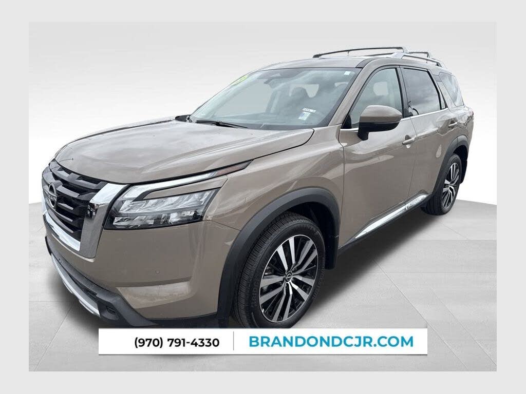 2025 Nissan Pathfinder Platinum 4WD