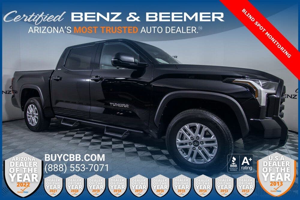 2025 Toyota Tundra SR5 CrewMax Cab 4WD