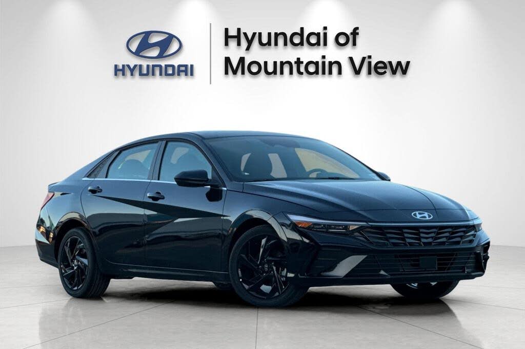 2026 Hyundai Elantra SEL Sport Premium FWD