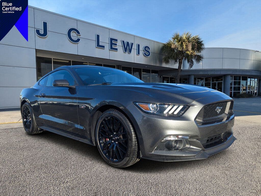 2017 Ford Mustang GT Premium Coupe RWD