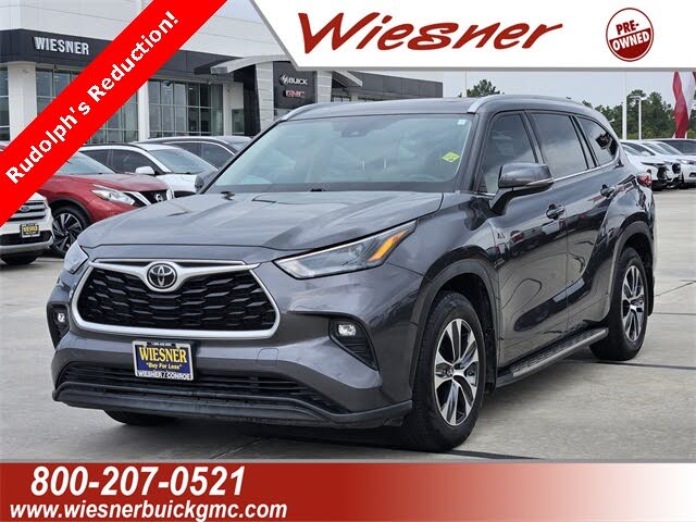 2022 Toyota Highlander XLE FWD