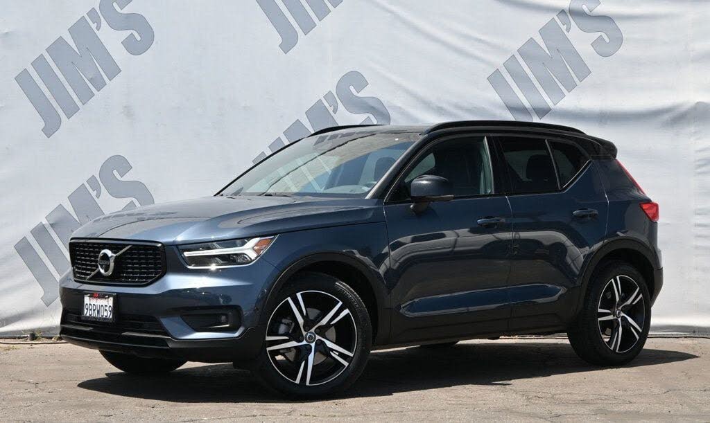 2022 Volvo XC40 T5 R-Design AWD