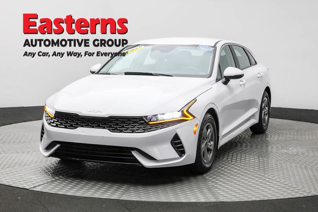 2023 Kia K5 LXS FWD