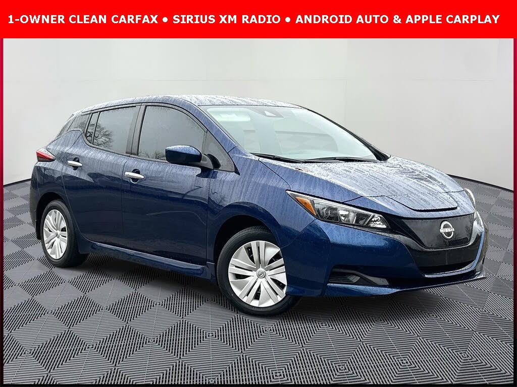 2023 Nissan LEAF S FWD