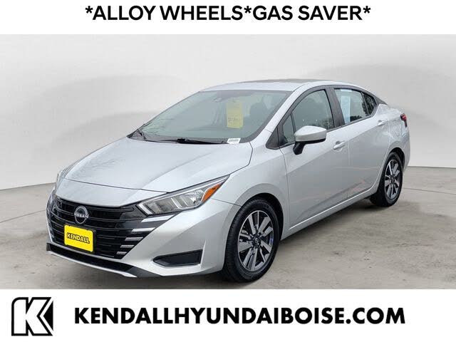 2023 Nissan Versa SV FWD