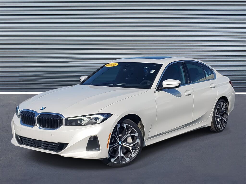 2025 BMW 3 Series 330i RWD