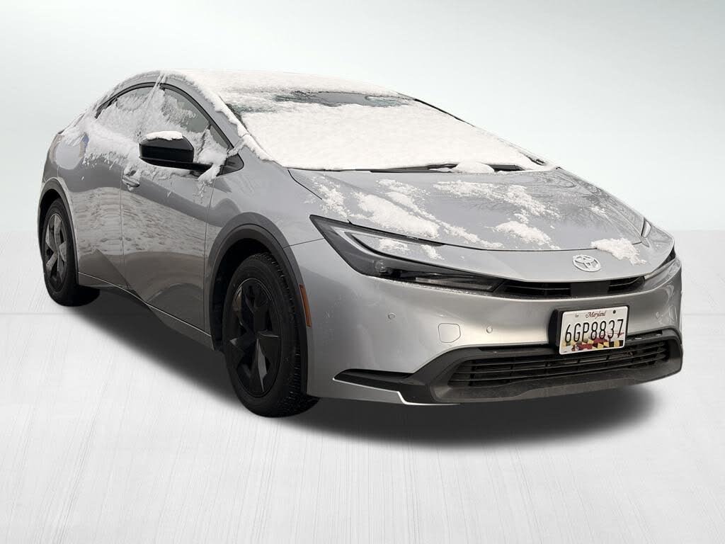 2025 Toyota Prius LE FWD