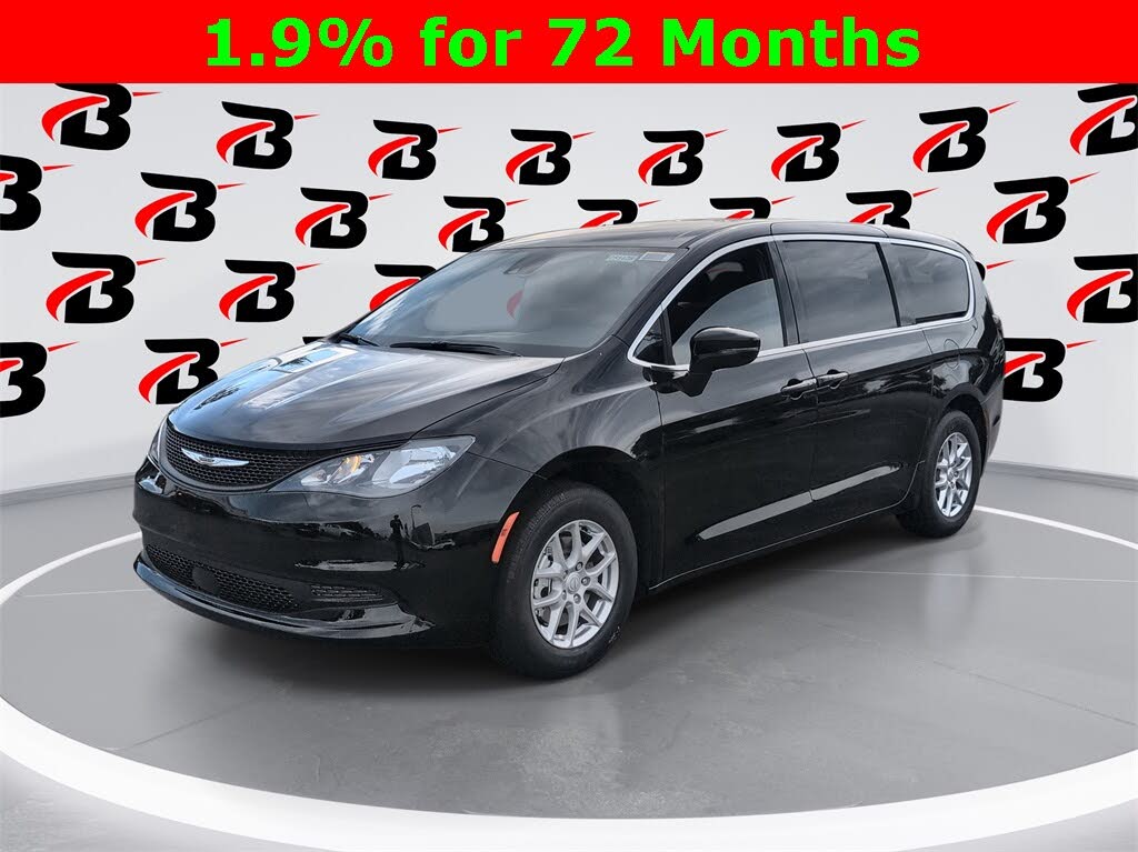 2026 Chrysler Voyager LX FWD