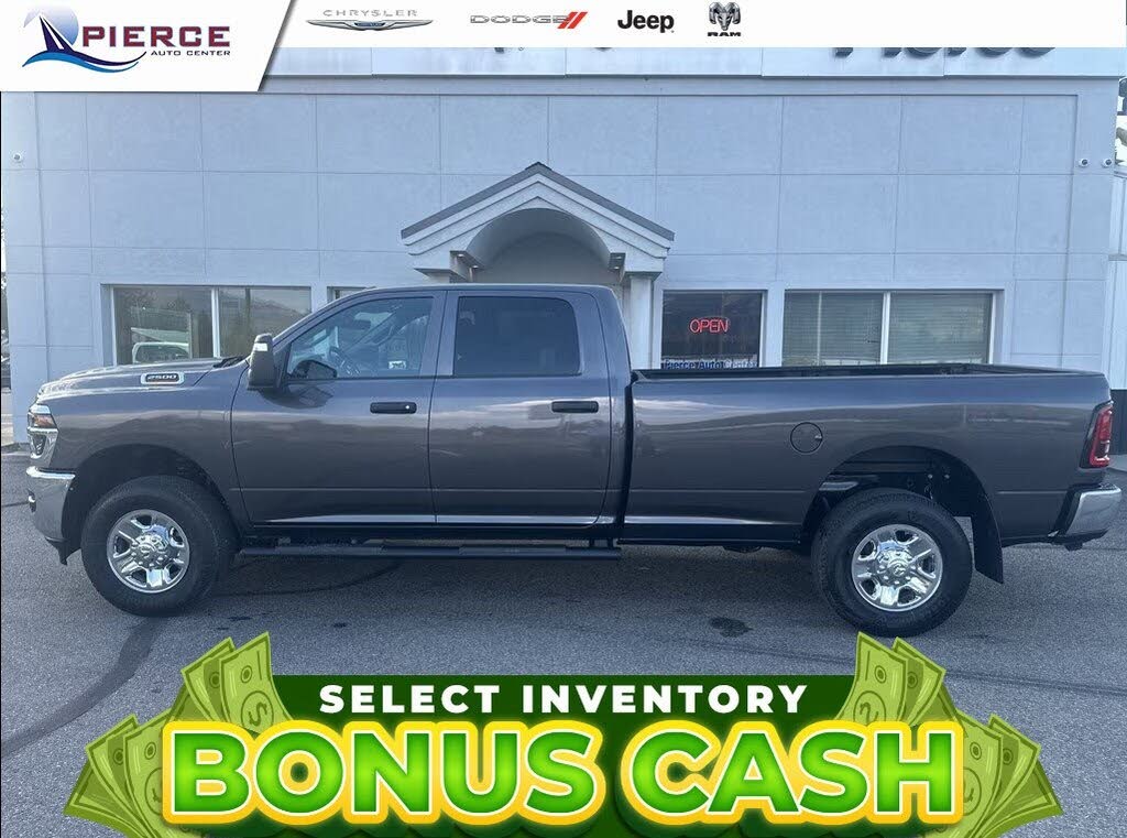 2026 RAM 2500 Tradesman Crew Cab LB 4WD
