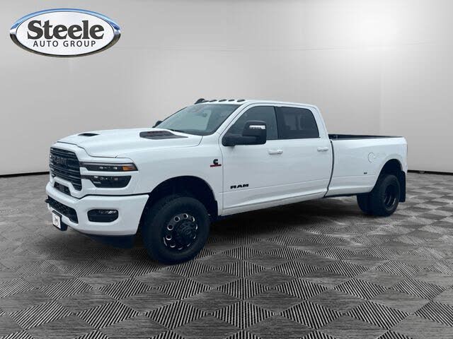 2026 RAM 3500 Laramie Crew Cab LB DRW 4WD