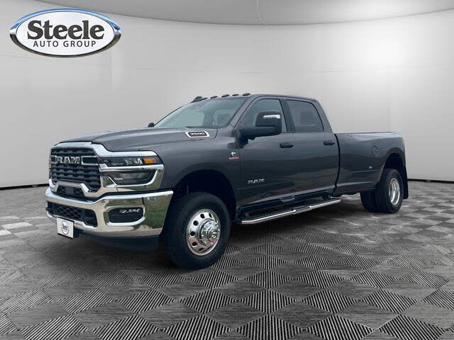 2026 RAM 3500 Big Horn Crew Cab LB DRW 4WD