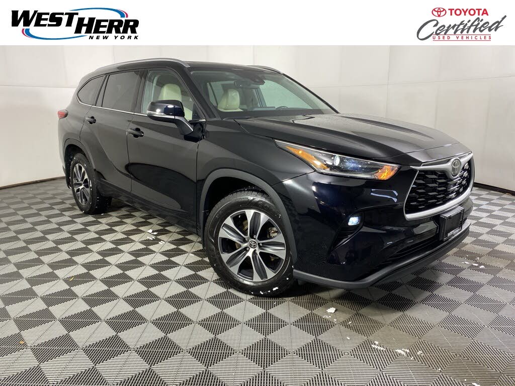 2021 Toyota Highlander XLE AWD