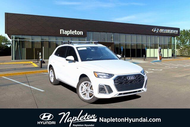 2022 Audi Q5 Hybrid Plug-in e quattro Premium Plus S Line 55 TFSI AWD