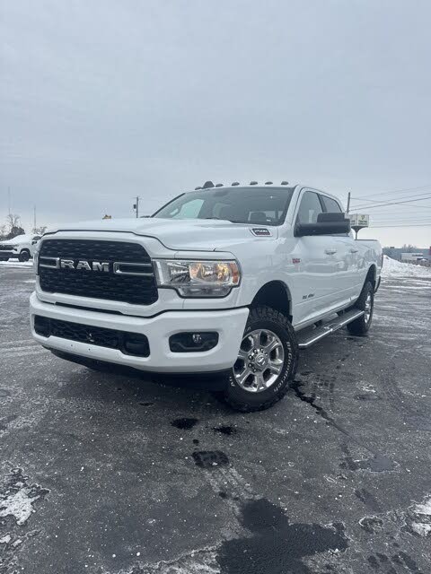 2022 RAM 2500 Big Horn Crew Cab 4WD