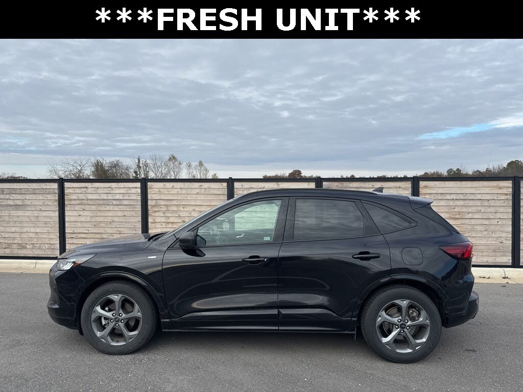 2023 Ford Escape ST-Line FWD