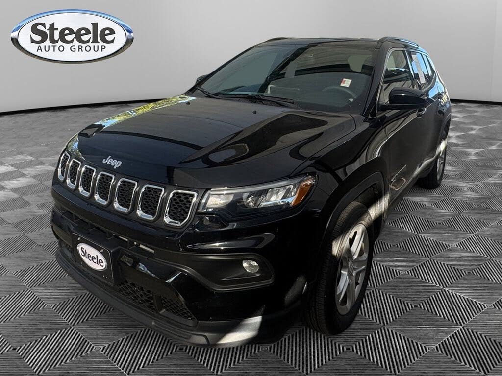 2023 Jeep Compass Latitude 4WD