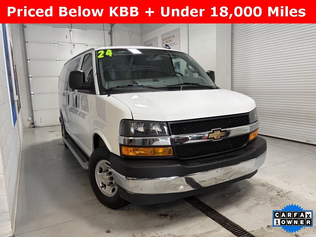 2024 Chevrolet Express Cargo 2500 RWD