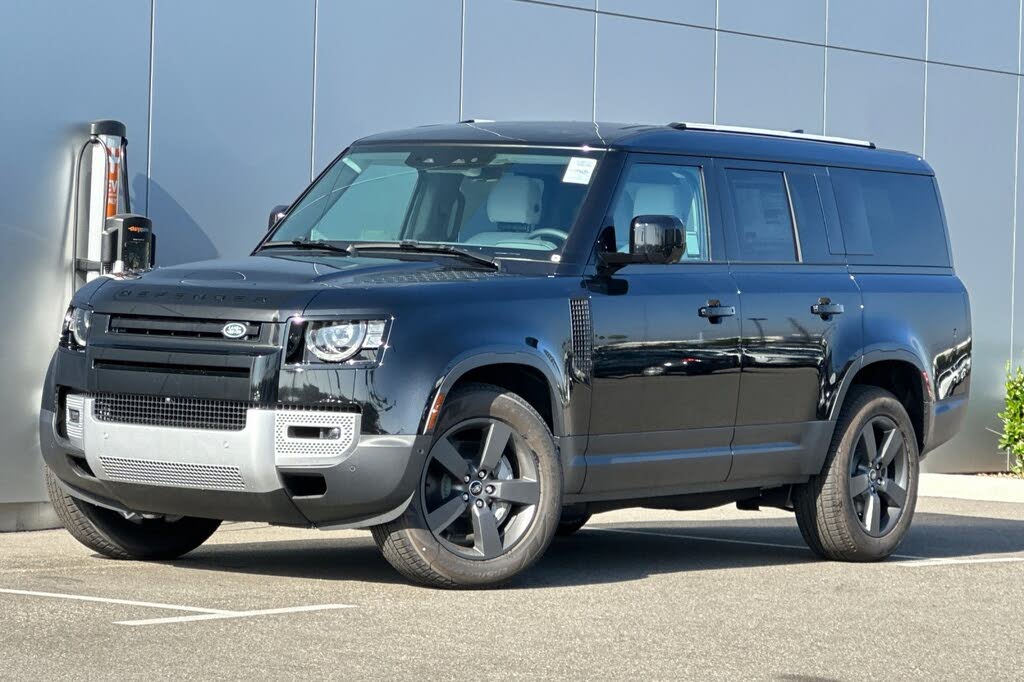2025 Land Rover Defender 130 P300 S AWD
