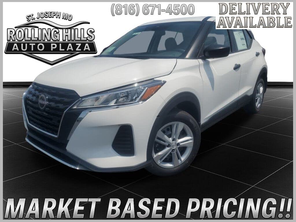 2025 Nissan Kicks Play S FWD