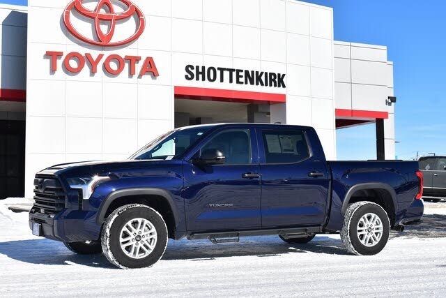 2025 Toyota Tundra SR5 CrewMax Cab 4WD