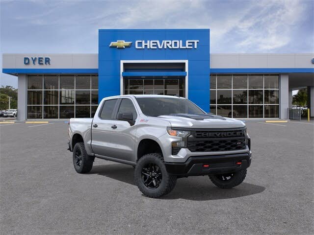 2026 Chevrolet Silverado 1500 Custom Trail Boss Crew Cab 4WD