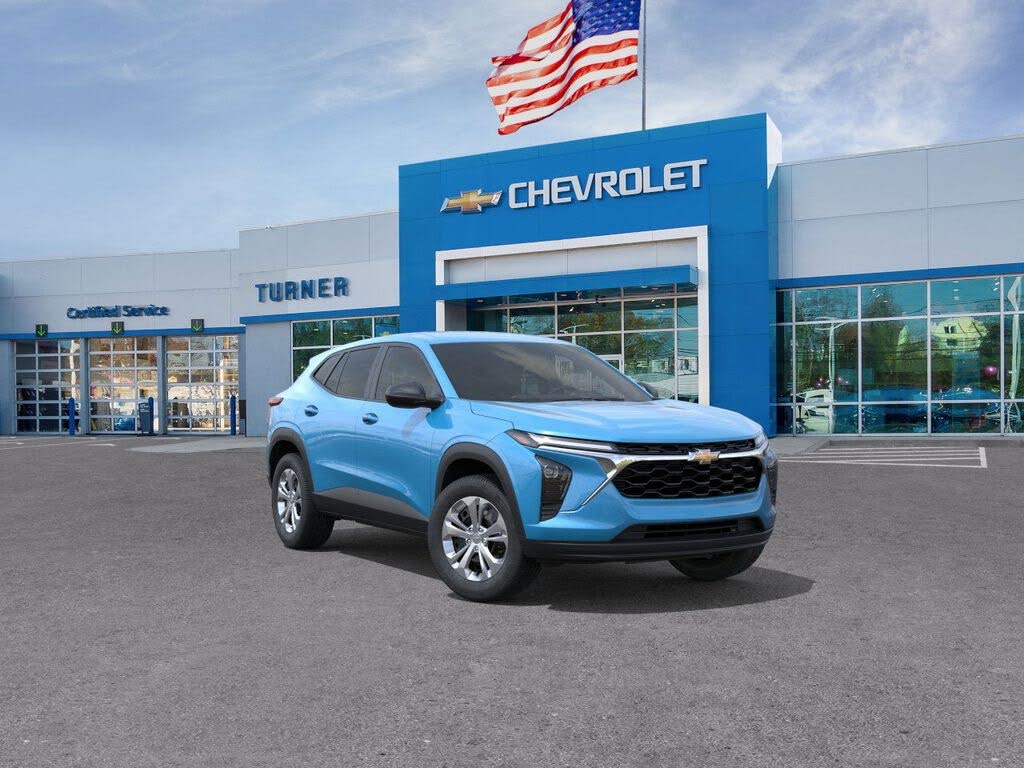 2026 Chevrolet Trax LS FWD
