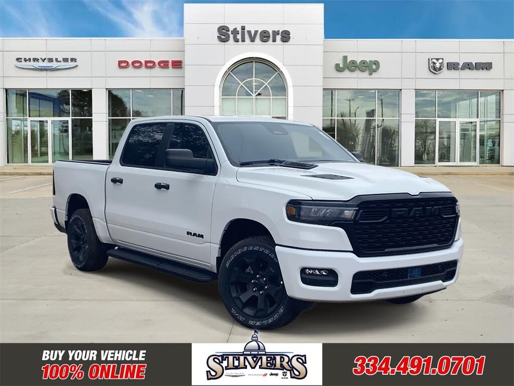 2026 RAM 1500 Express Crew Cab 4WD