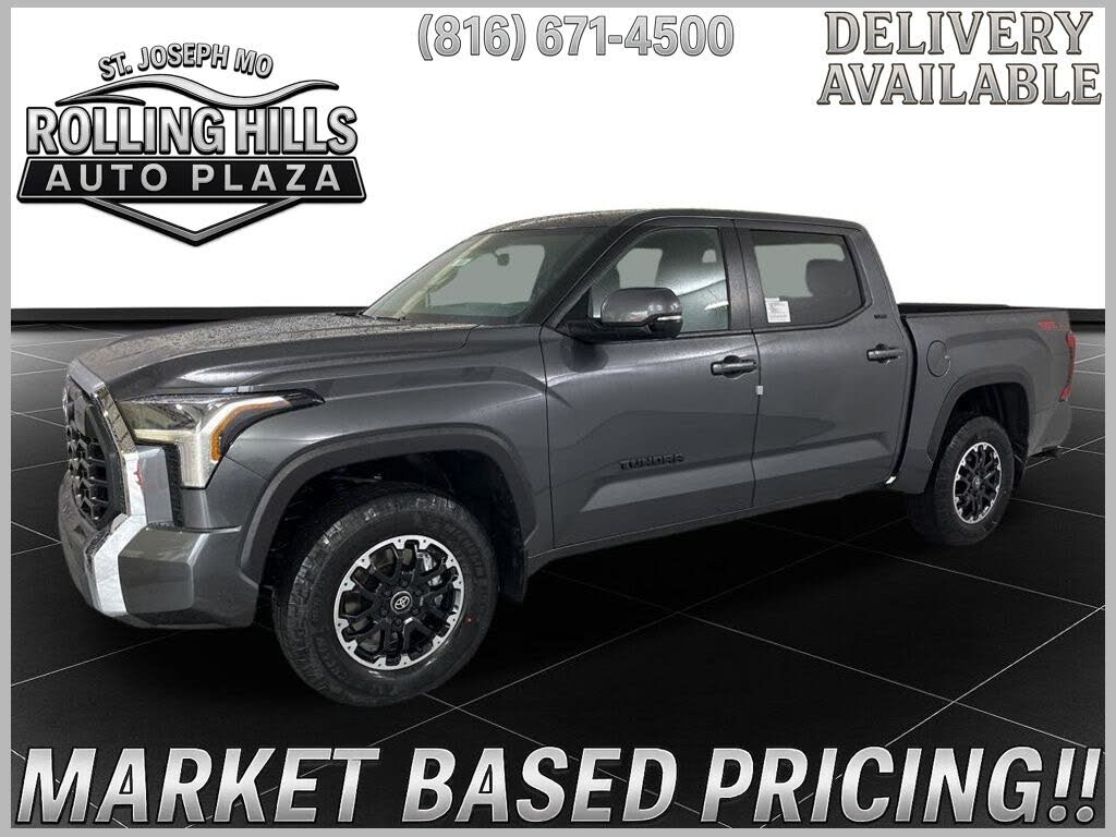2026 Toyota Tundra SR5 CrewMax Cab 4WD