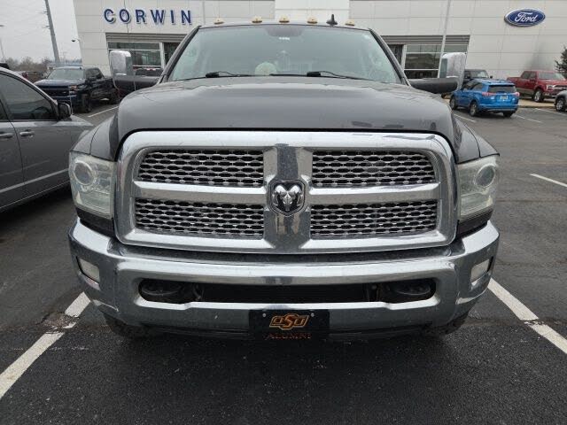 2014 RAM 3500 Laramie Mega Cab 4WD