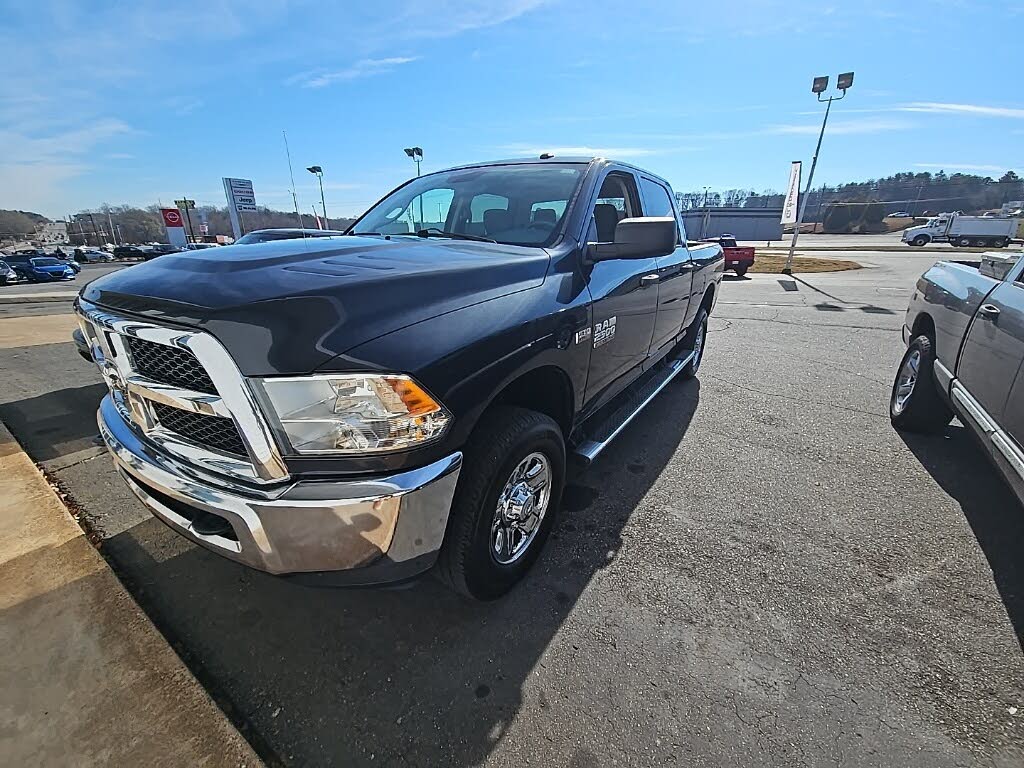 2015 RAM 2500 Tradesman Crew Cab 4WD