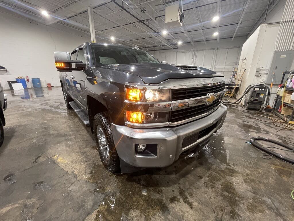 2017 Chevrolet Silverado 2500HD LTZ Crew Cab 4WD