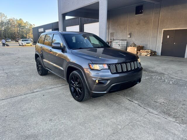 2017 Jeep Grand Cherokee Altitude