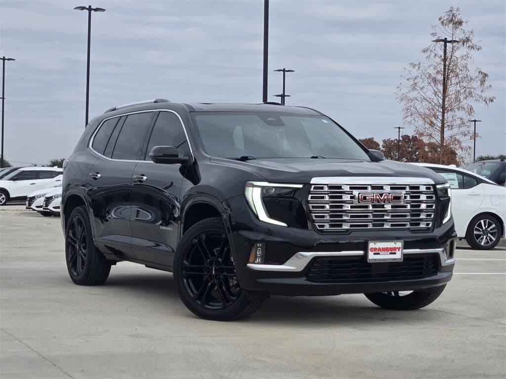 2024 GMC Acadia Denali FWD