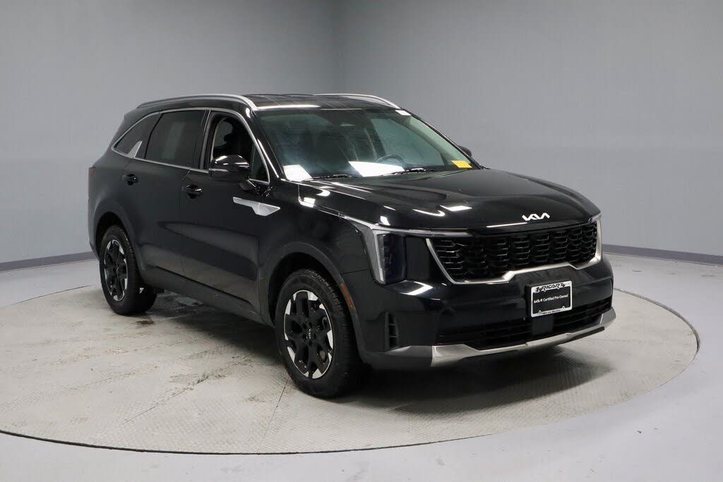 2024 Kia Sorento S AWD